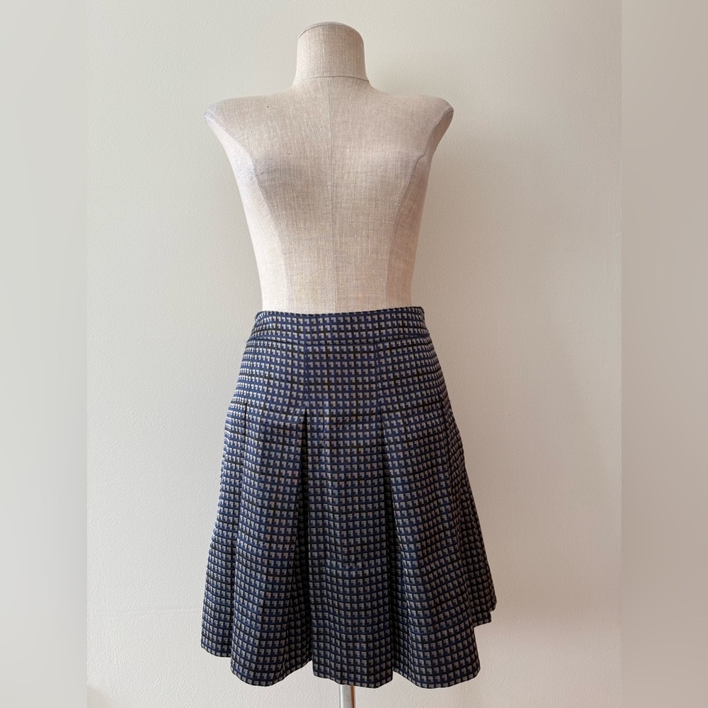 Burberry London Vintage Navy & Grey Geometric Plaid Pleated A-Line Mini Skirt - Picture 3 of 14